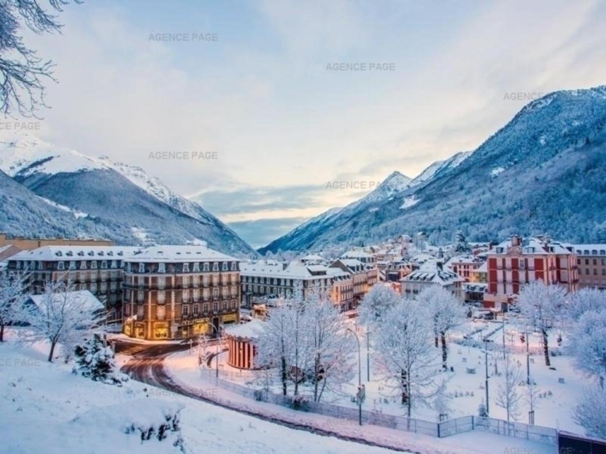 Appartement Renove 4 Pers Avec Parking A Cauterets - Fr-1-234-242 Zewnętrze zdjęcie